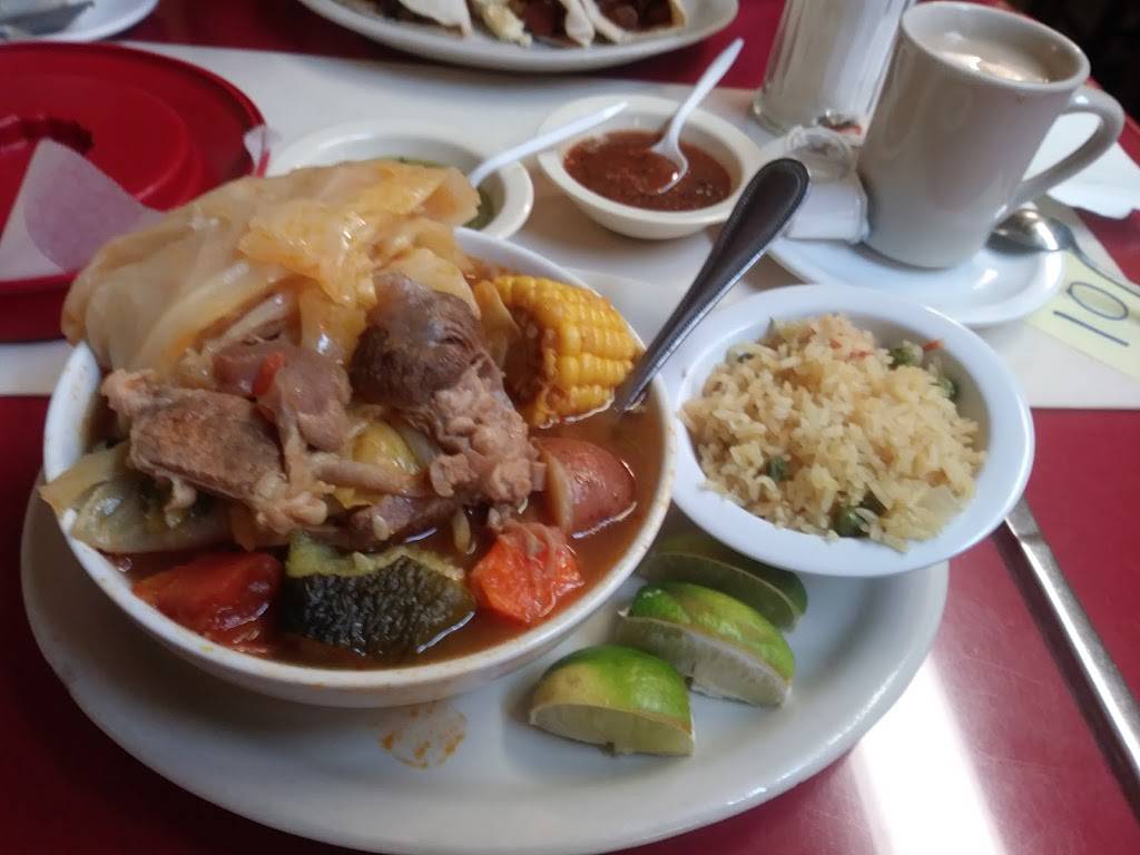 Leticias Mexican Restaurant | restaurant | 1922 N Zarzamora St, San Antonio, TX 78201, USA | 2107371134 OR +1 210-737-1134