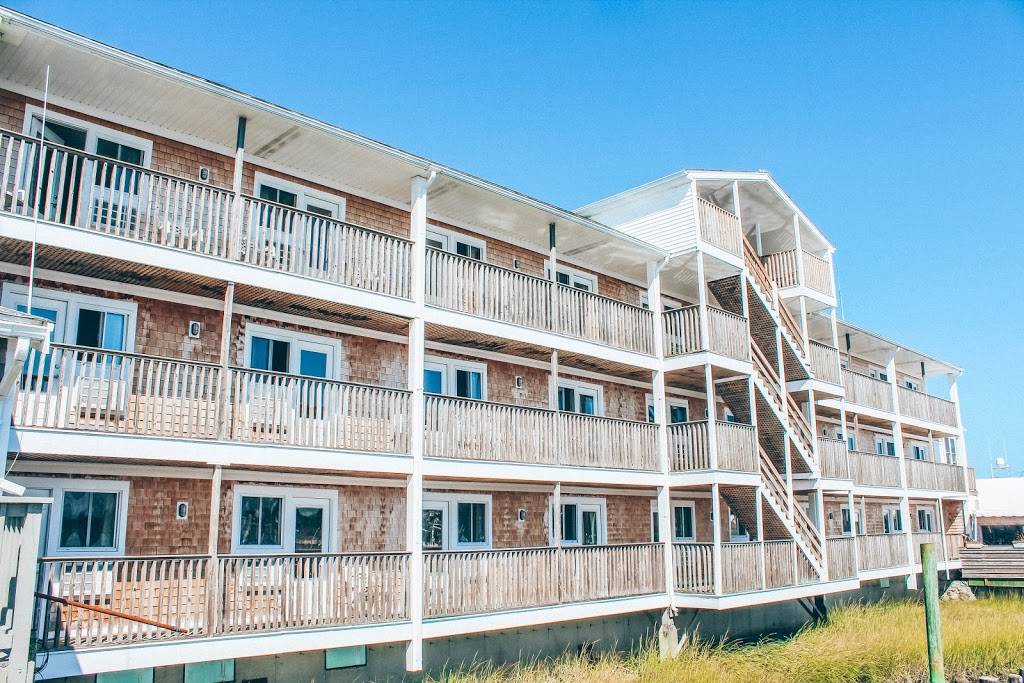 Cape Anns Marina Resort | restaurant | 75 Essex Ave, Gloucester, MA 01930, USA | 9782832116 OR +1 978-283-2116