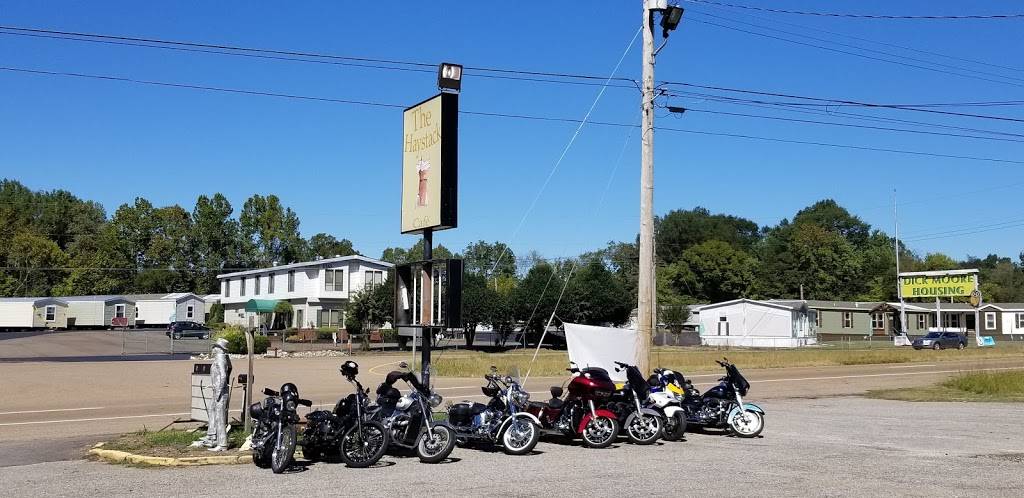 The Haystack | restaurant | 6560 US-51, Millington, TN 38053, USA | 9018720567 OR +1 901-872-0567