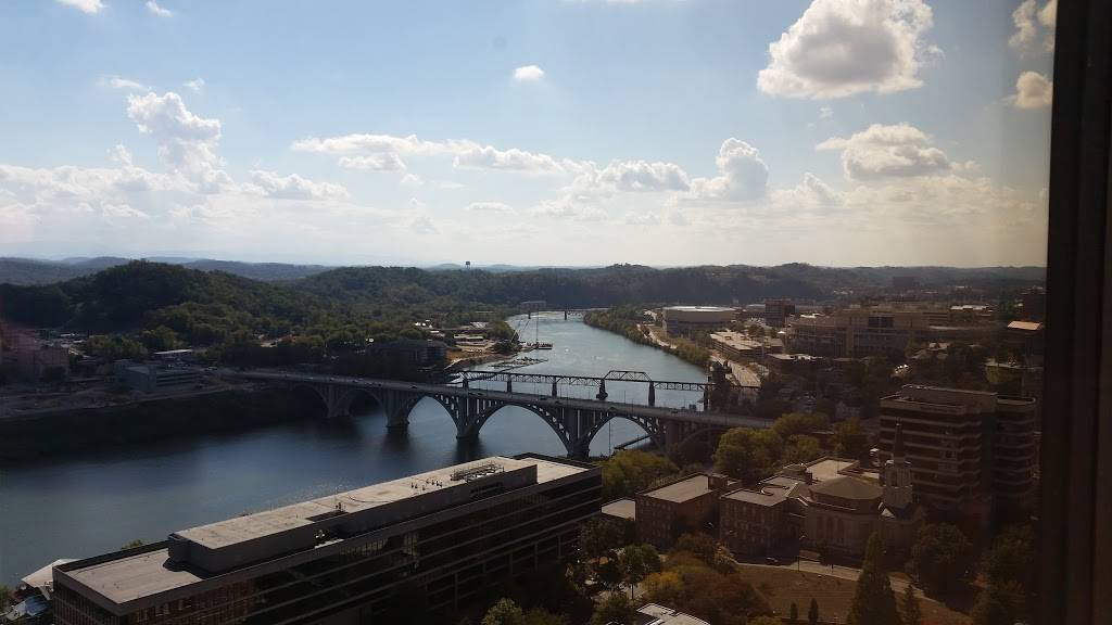 Club LeConte | restaurant | 800 S Gay St 27th Floor, Knoxville, TN 37929, USA | 8655230405 OR +1 865-523-0405