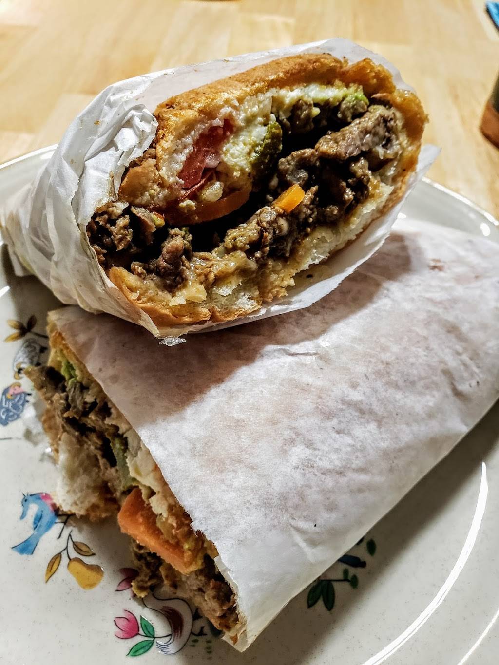 Lonchera La Rosa | restaurant | 590 Lancaster Dr NE, Salem, OR 97317, USA | 5034657296 OR +1 503-465-7296