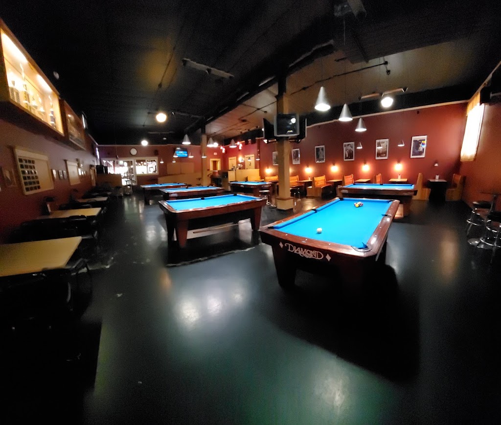 Midway Historic Public House | restaurant | 1003 7th St, Oregon City, OR 97045, USA | 5036569501 OR +1 503-656-9501