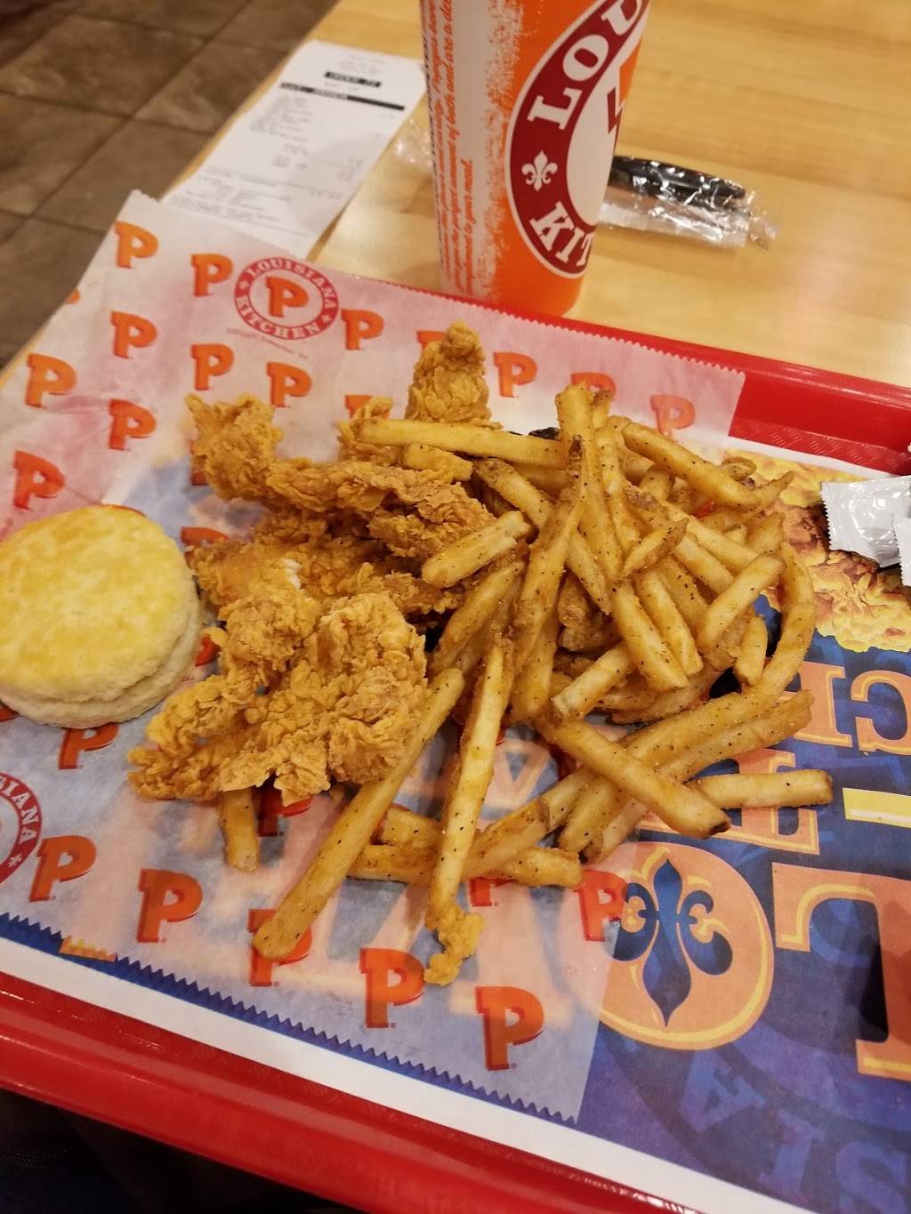Popeyes Louisiana Kitchen | restaurant | 3925 38th St, Moline, IL 61265, USA | 3095173745 OR +1 309-517-3745