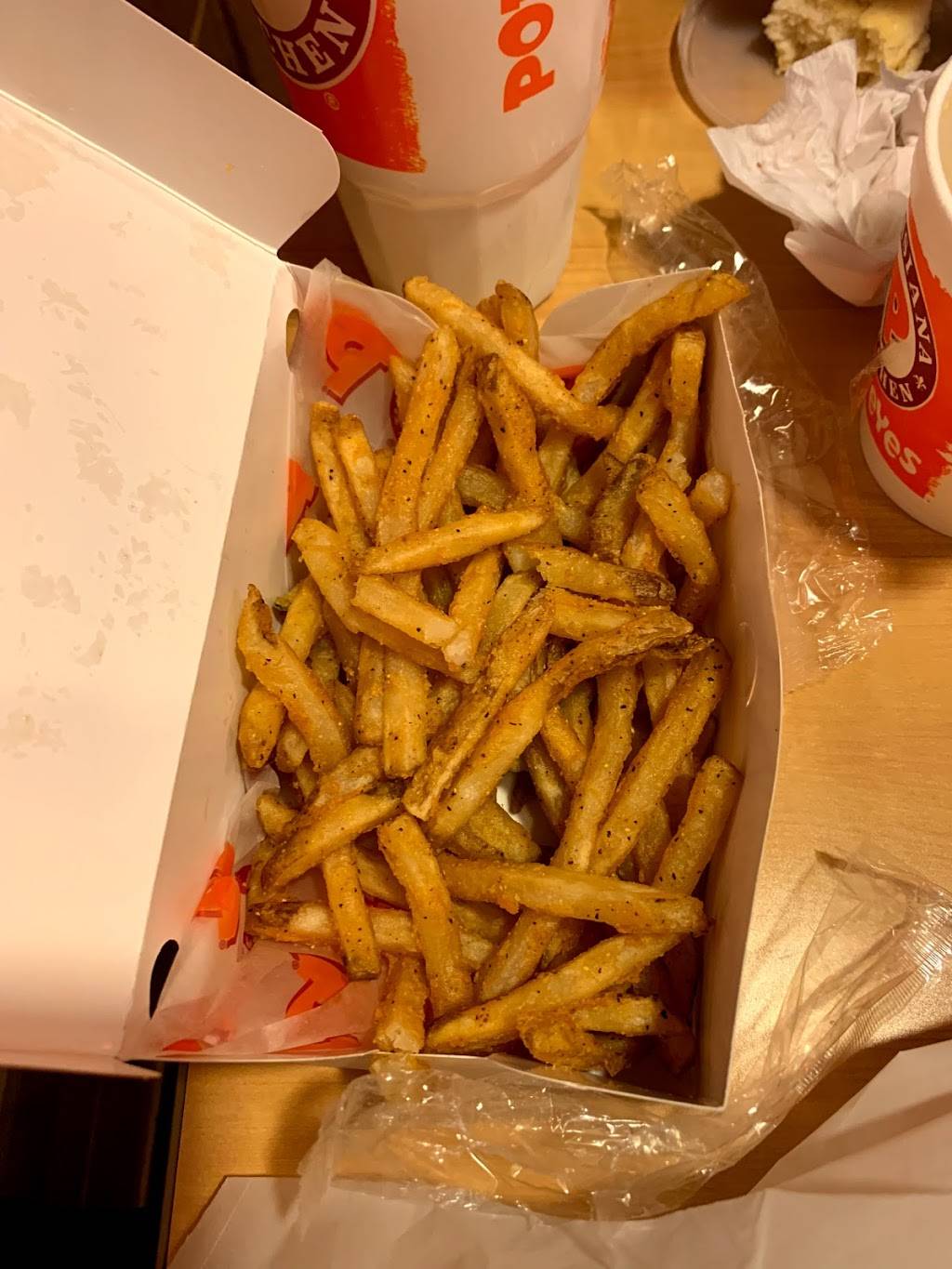 Popeyes Louisiana Kitchen | restaurant | 253 Garrisonville Rd, Stafford, VA 22554, USA | 5407207276 OR +1 540-720-7276