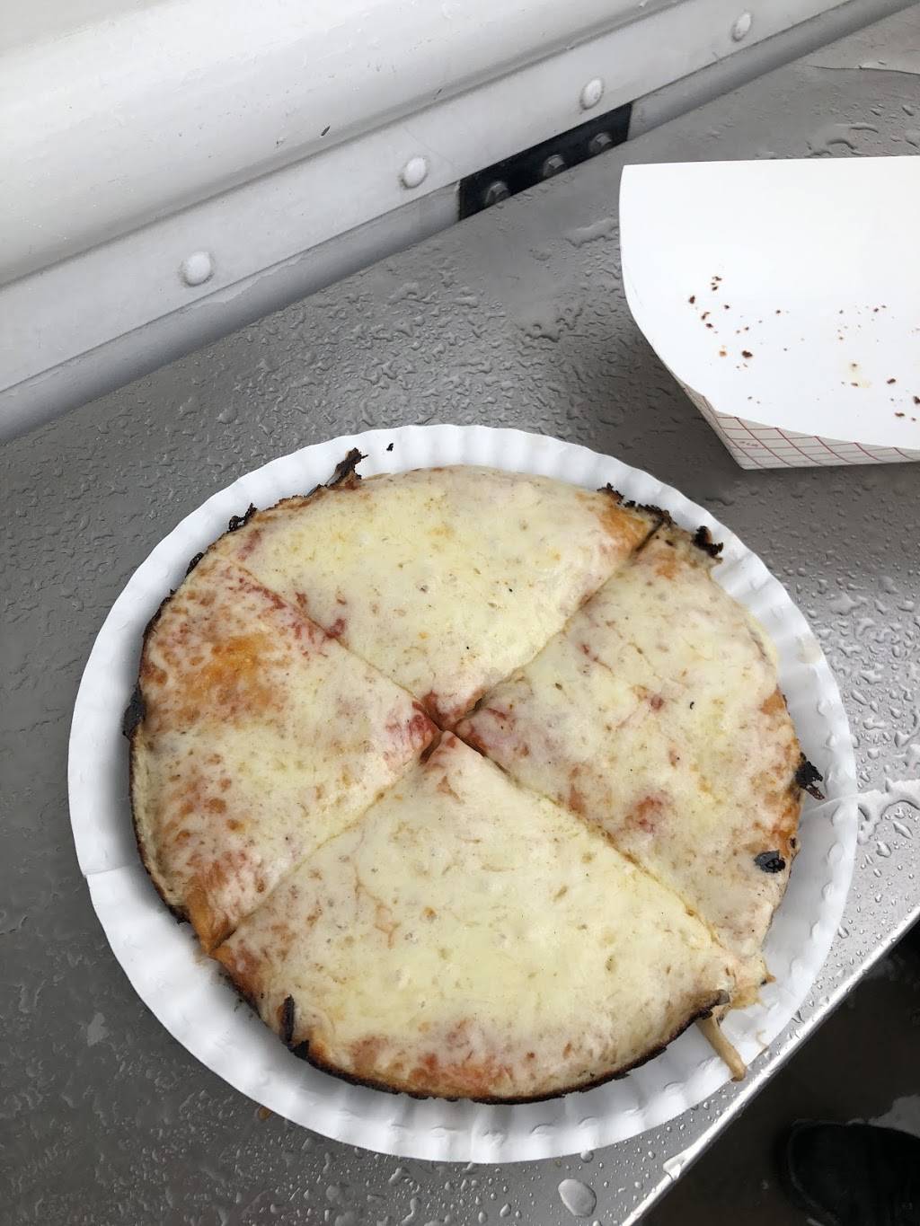 La Cubana Pizza | restaurant | 4930 N McCarty St, Houston, TX 77013, USA | 5164066248 OR +1 516-406-6248