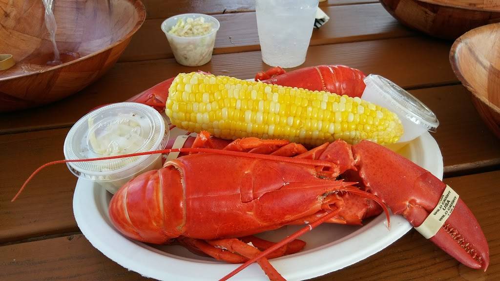 Jerzie Joes Sports Bar & Grill | restaurant | 202 Newell St, Southington, CT 06489, USA | 8606210025 OR +1 860-621-0025