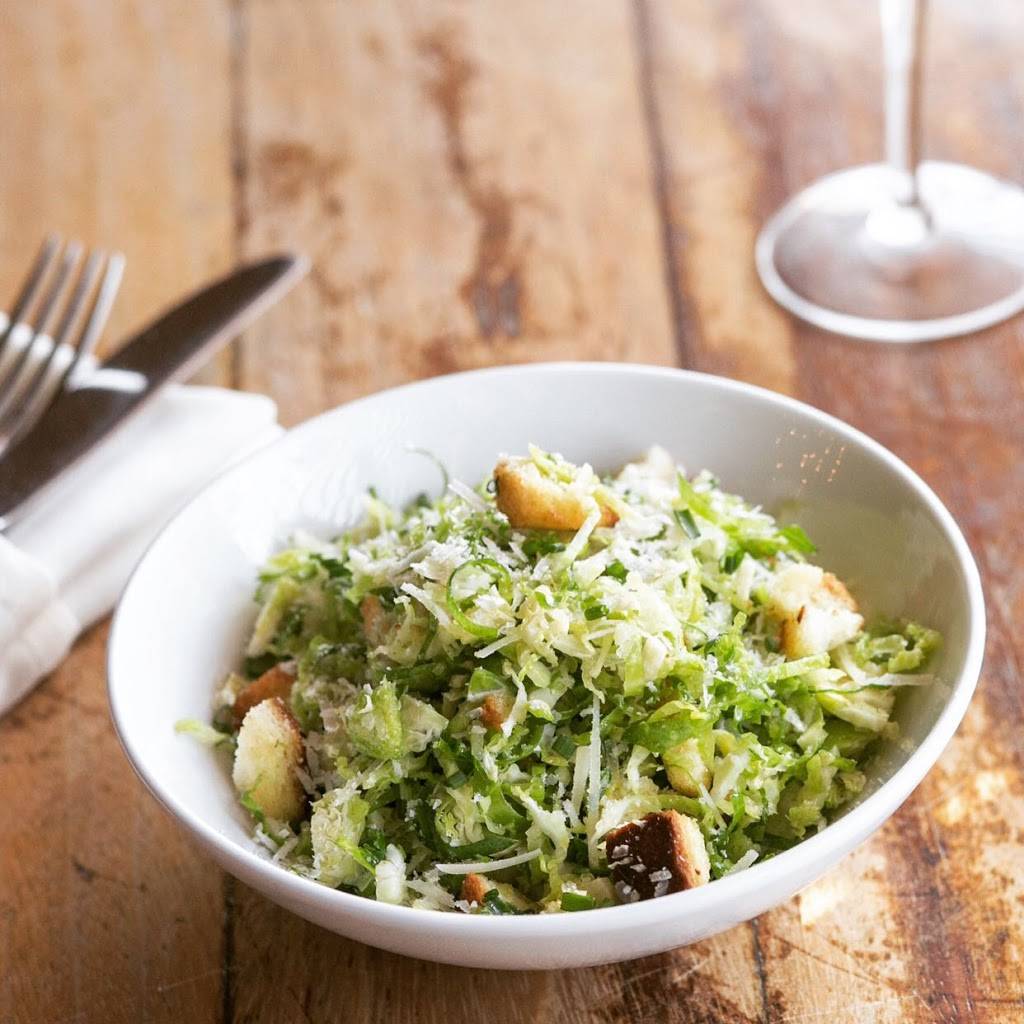 Union Hall Hoboken | restaurant | 306 Sinatra Dr, Hoboken, NJ 07030, USA | 2016838900 OR +1 201-683-8900