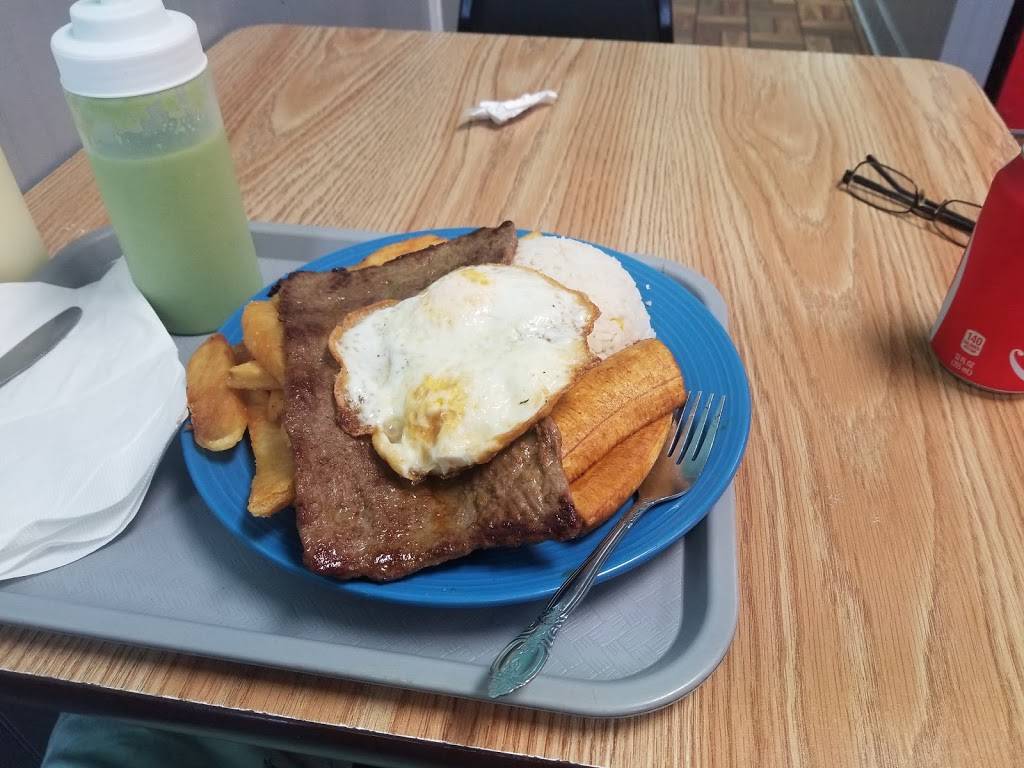 Pollo Factory | restaurant | 156 Enterprise St, Sterling, VA 20164, USA | 7034218811 OR +1 703-421-8811