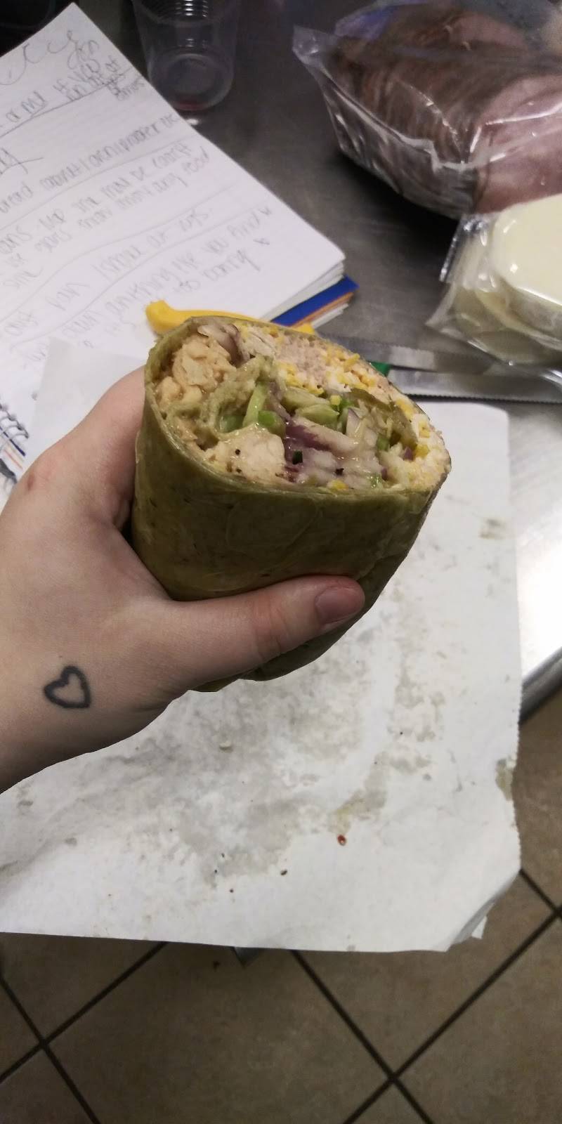 Subway | restaurant | Signature Square Commons, 3725 Medina Rd Unit 104, Medina, OH 44256, USA | 3307225575 OR +1 330-722-5575