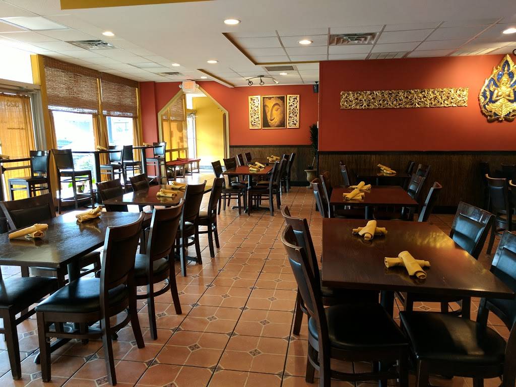 Simply Thai | restaurant | 323 Wallace Ave, Louisville, KY 40207, USA | 5028999670 OR +1 502-899-9670