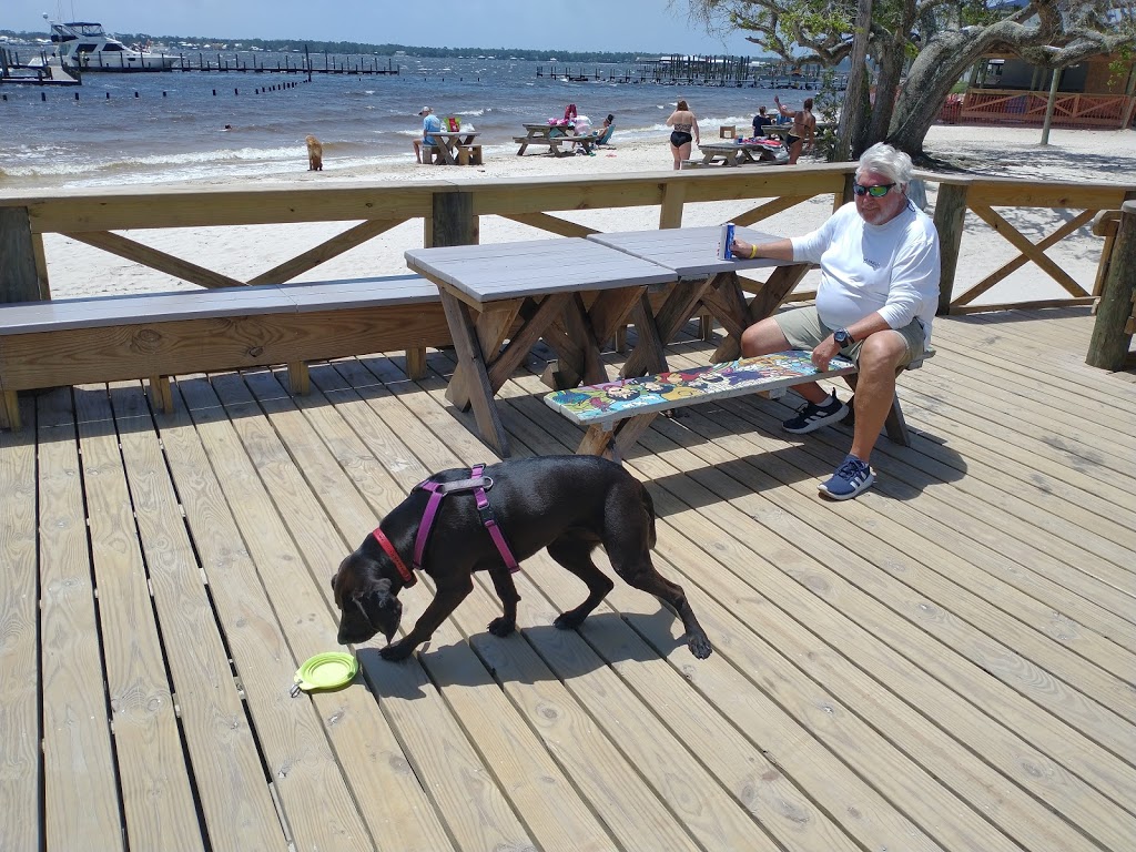 Pirates Cove | restaurant | 6664 Co Rd 95, Elberta, AL 36530, USA | 2519871224 OR +1 251-987-1224