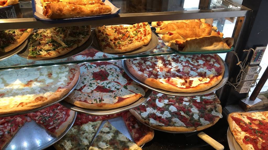 Italy Pizza | restaurant | 800 Manhattan Ave, Brooklyn, NY 11222, USA | 7183839079 OR +1 718-383-9079