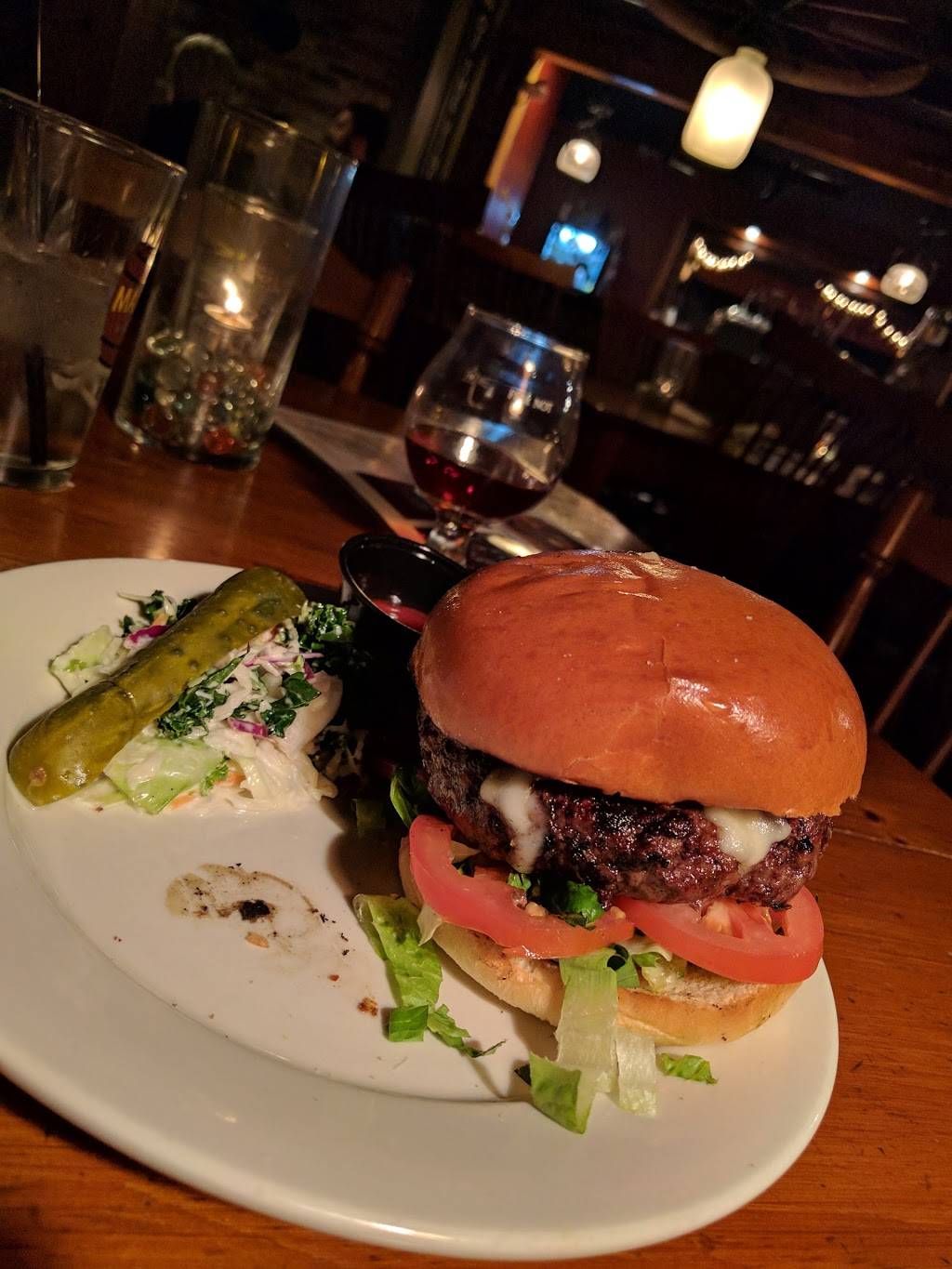 Watershed Tavern and Brewery | restaurant | 4334, 301 Adams Pond Rd, Boothbay, ME 04537, USA | 2076333411 OR +1 207-633-3411