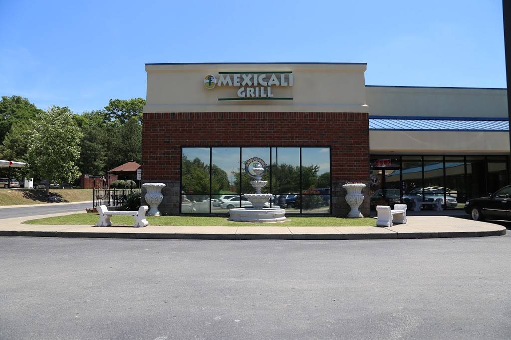 Mexicali Grill | restaurant | 1724 Carothers Pkwy, Brentwood, TN 37027, USA | 6154656291 OR +1 615-465-6291