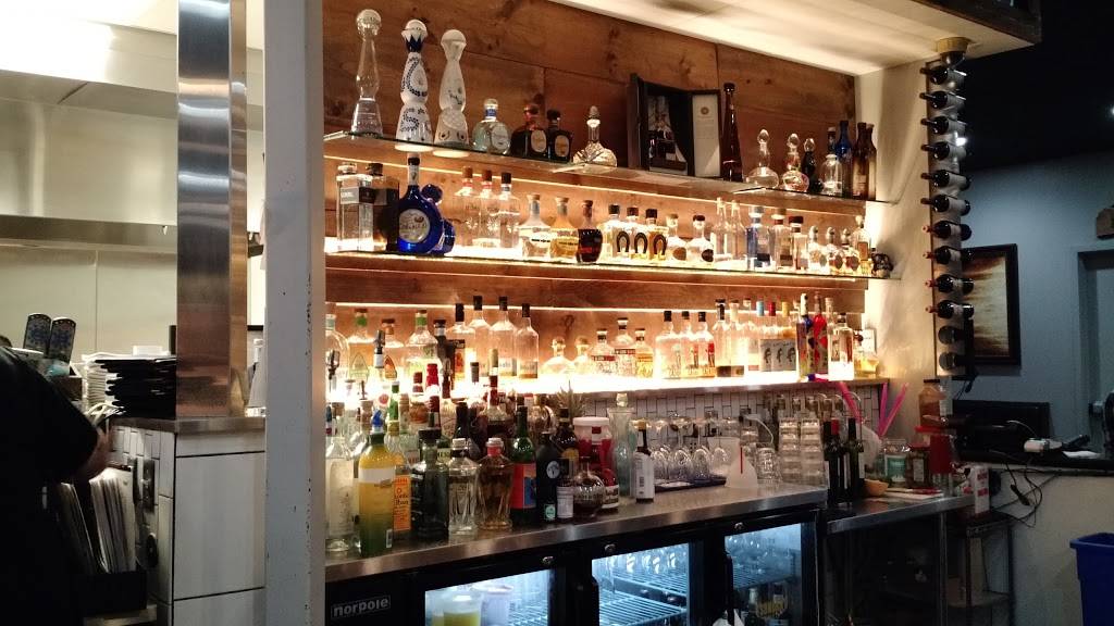 Sonora Grill | restaurant | 3300 E Lake St, Minneapolis, MN 55406, USA | 6127222500 OR +1 612-722-2500