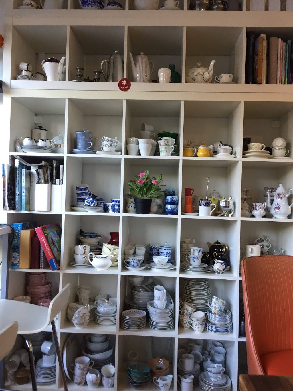 Into Tea Lounge | cafe | 163 Gates Ave, Brooklyn, NY 11238, USA | 3478895239 OR +1 347-889-5239