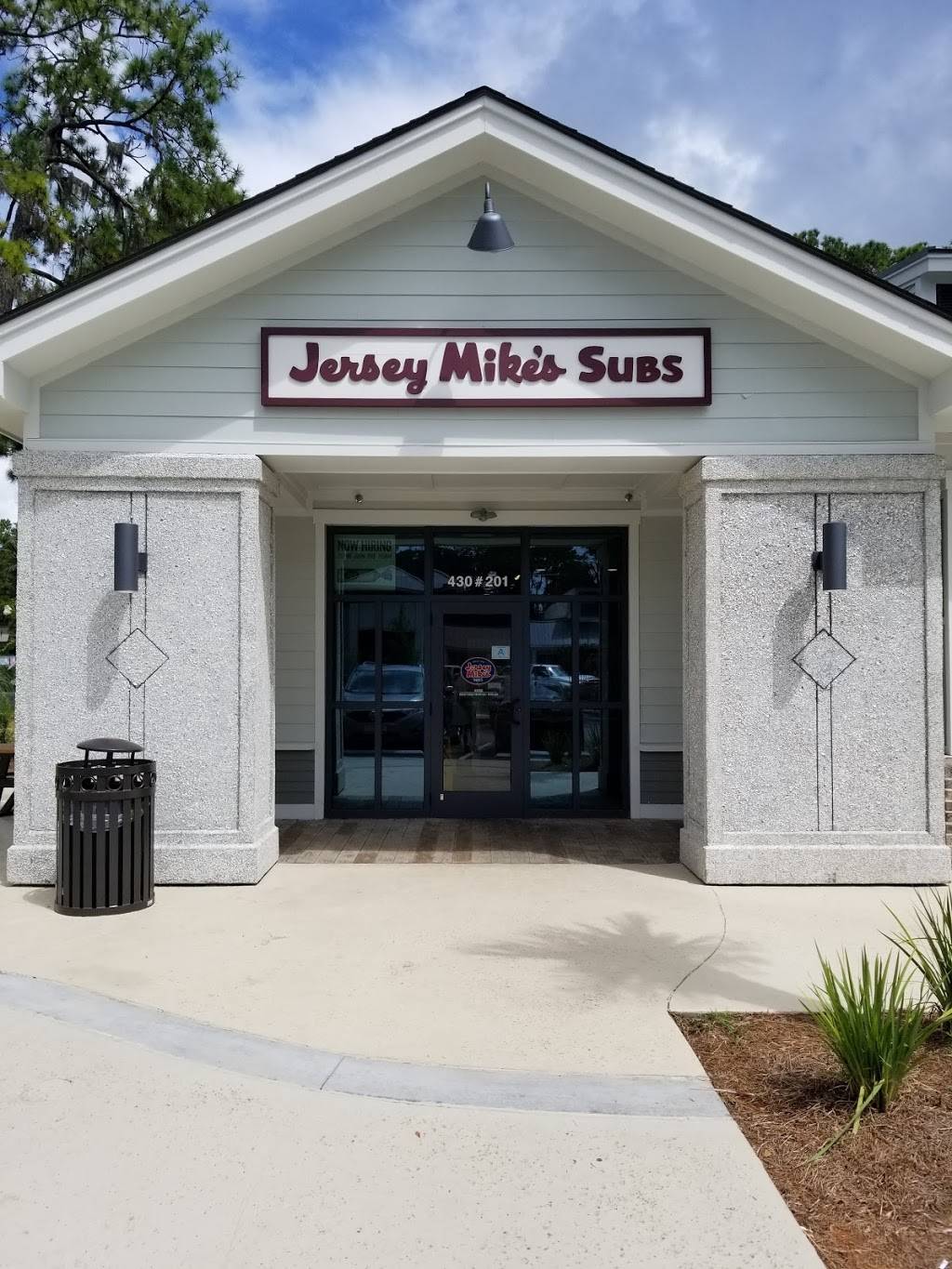 Jersey Mikes Subs | meal takeaway | 430 William Hilton Pkwy Suite 201, Hilton Head Island, SC 29926, USA | 8433416800 OR +1 843-341-6800