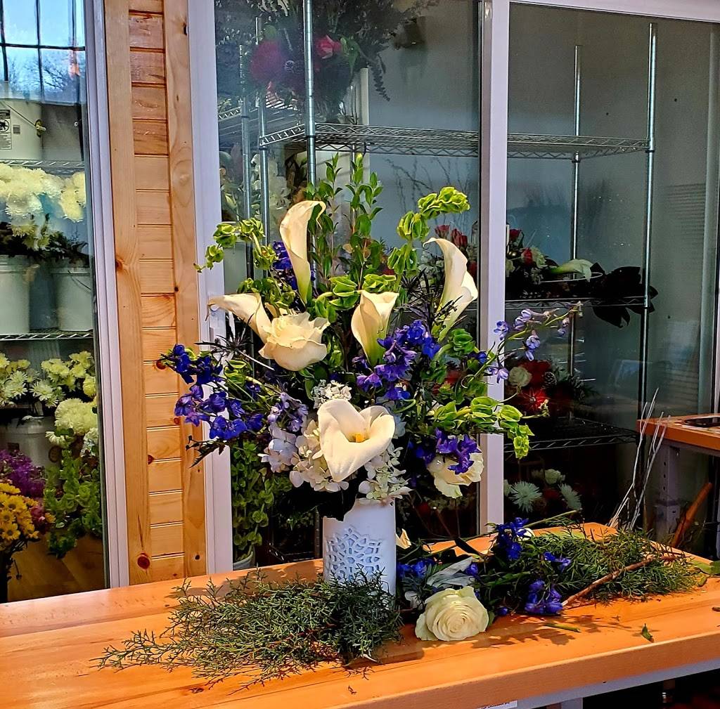 The Flower Pot | restaurant | 1520 Washington Ave, Knoxville, TN 37902, USA | 8652403499 OR +1 865-240-3499