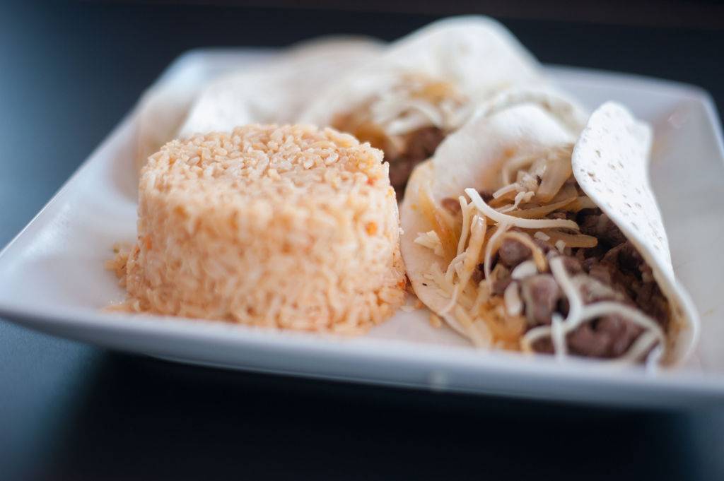 Lupitas Mexican Restaurant | restaurant | 1009 St Francis St, Kennett, MO 63857, USA | 5739195042 OR +1 573-919-5042