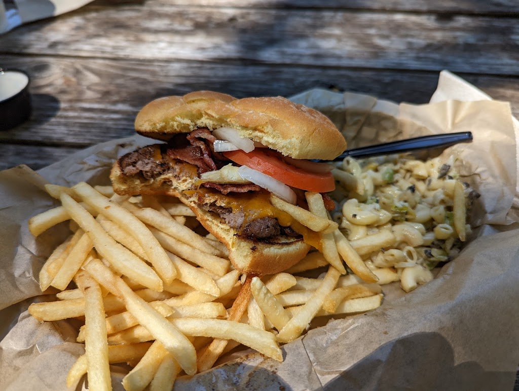 Chimney Tree Grill | restaurant | 1111 Avenue of the Giants, Phillipsville, CA 95559, USA | 7079232265 OR +1 707-923-2265