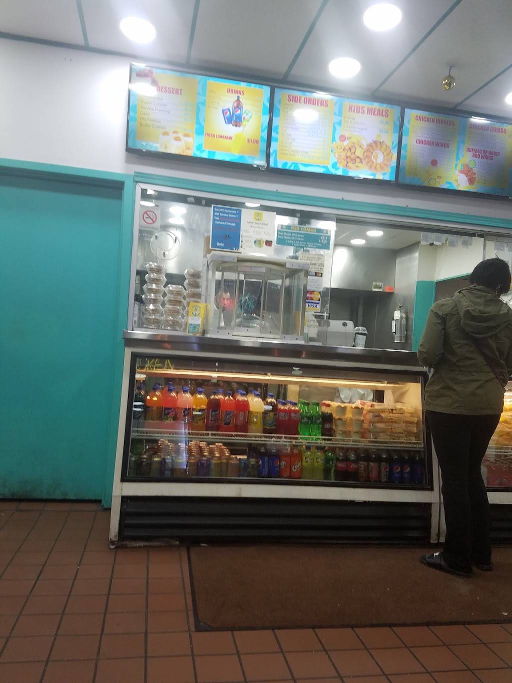 Sharks Fish & Chicken | restaurant | 1870 Sibley Blvd, Calumet City, IL 60409, USA | 7087303474 OR +1 708-730-3474