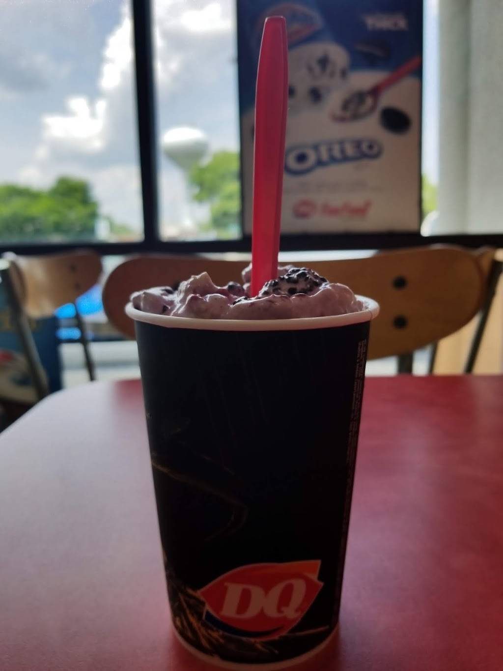 Dairy Queen | restaurant | 7011 W Dempster Street, Niles, IL 60714, USA | 8475810094 OR +1 847-581-0094