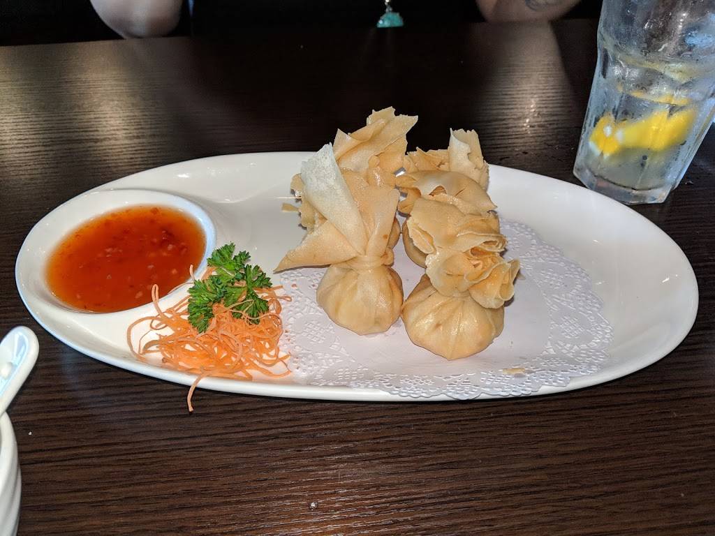 Aji Asian Bistro | restaurant | 1011 Harbor View Rd, Charleston, SC 29412, USA | 8433001500 OR +1 843-300-1500