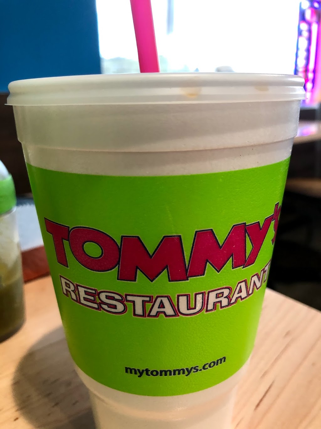 Tommys Restaurant | restaurant | 8823 Wurzbach Rd, San Antonio, TX 78240, USA | 2105589777 OR +1 210-558-9777