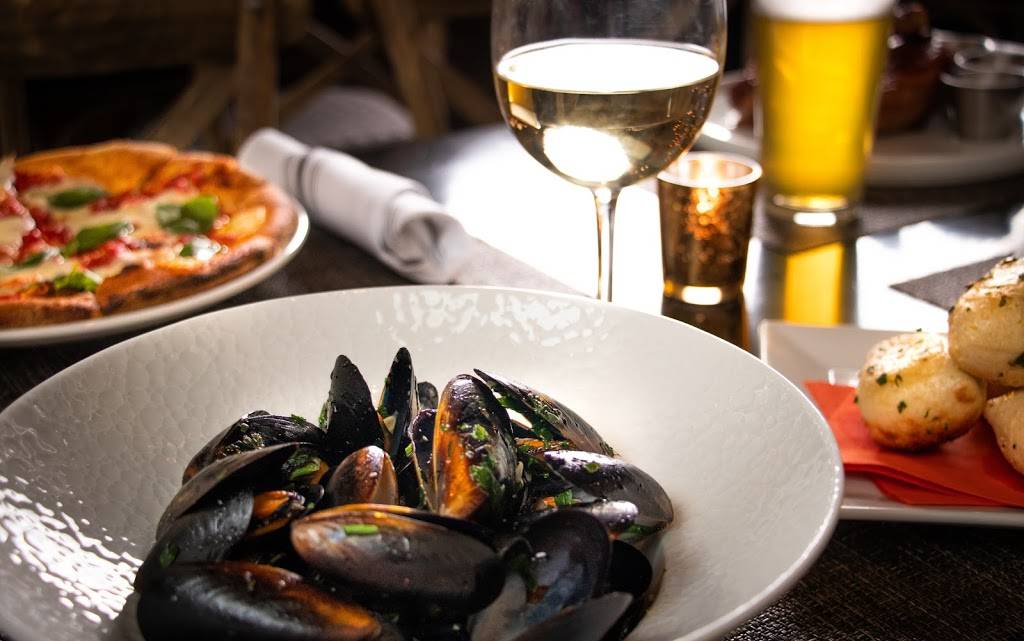 Cest La Vie | restaurant | 18 N Market St, Lancaster, PA 17603, USA | 7172997319 OR +1 717-299-7319