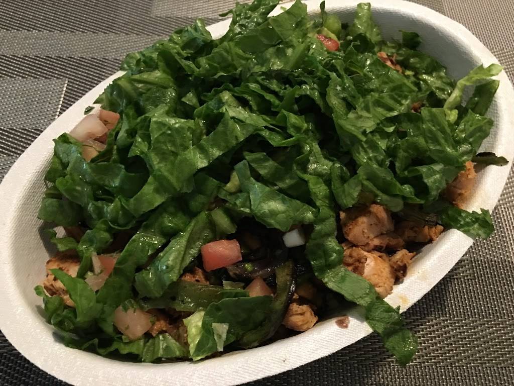 Chipotle Mexican Grill | restaurant | 4815 Commercial Dr #200, New Hartford, NY 13413, USA | 3157362467 OR +1 315-736-2467