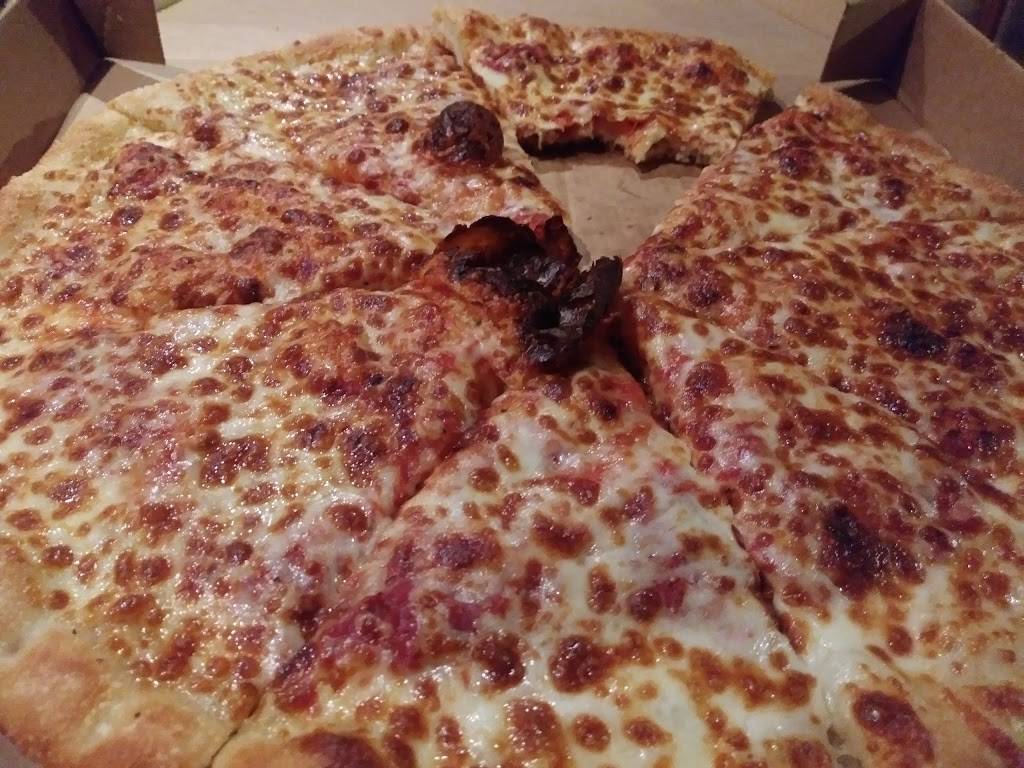 Little Caesars Pizza | meal takeaway | 4112 Lake Rd, Sheffield Lake, OH 44054, USA | 4409497499 OR +1 440-949-7499