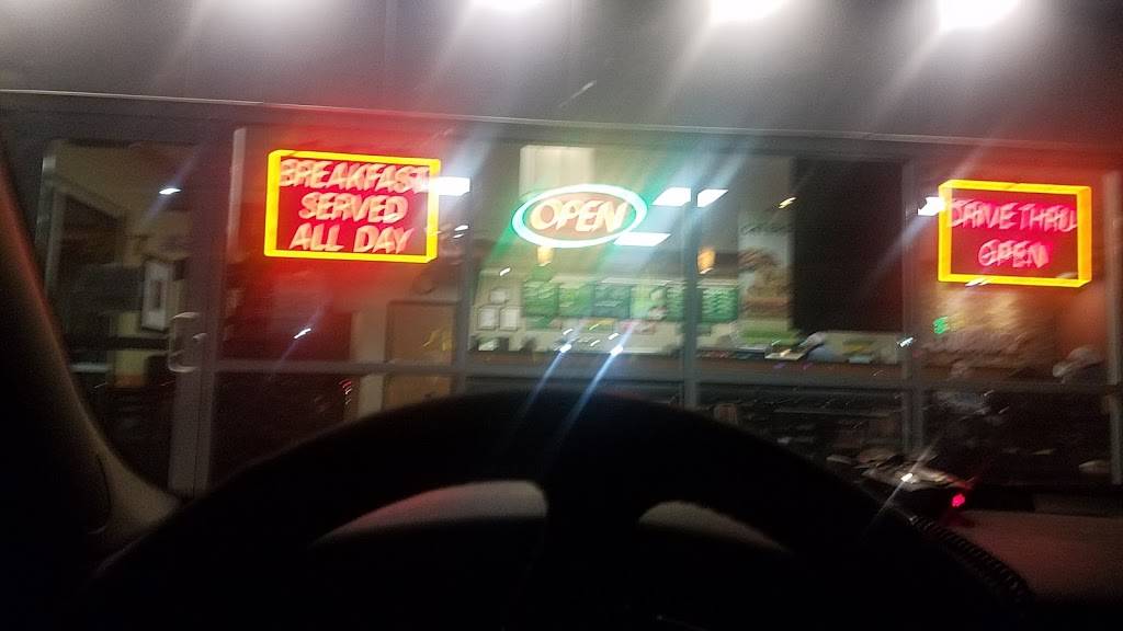 Subway Restaurants | restaurant | 1716 N Roosevelt Ave, Burlington, IA 52601, USA | 3197523900 OR +1 319-752-3900