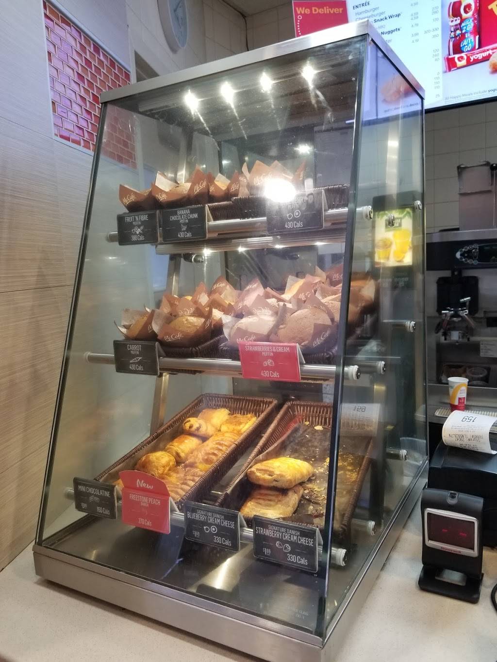 McDonalds | cafe | 98 Danforth Ave, Toronto, ON M4K 1N2, Canada | 4164612900 OR +1 416-461-2900