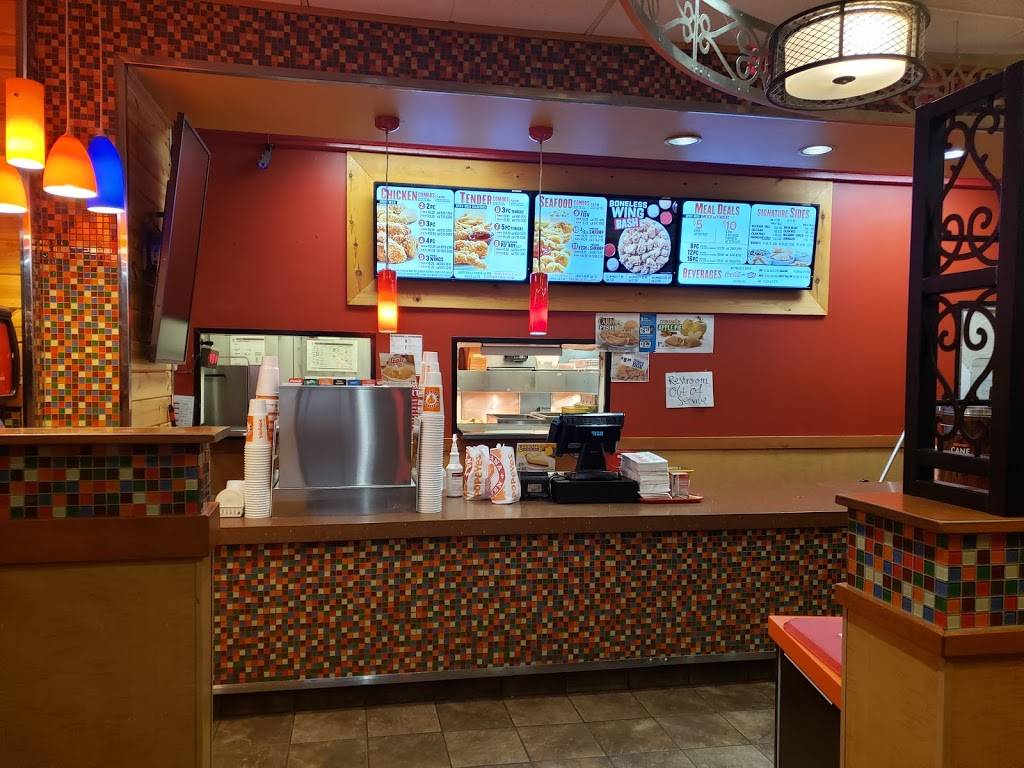 Popeyes Louisiana Kitchen | restaurant | 14723 Rinaldi St, San Fernando, CA 91340, USA | 8183614142 OR +1 818-361-4142