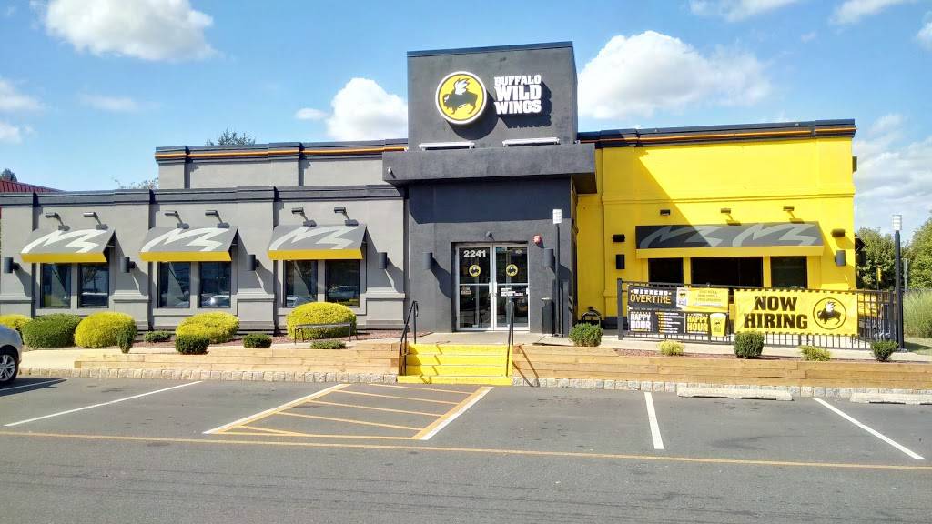 Buffalo Wild Wings | restaurant | 2241 Route 1 South, North Brunswick Township, NJ 08902, USA | 7322979413 OR +1 732-297-9413