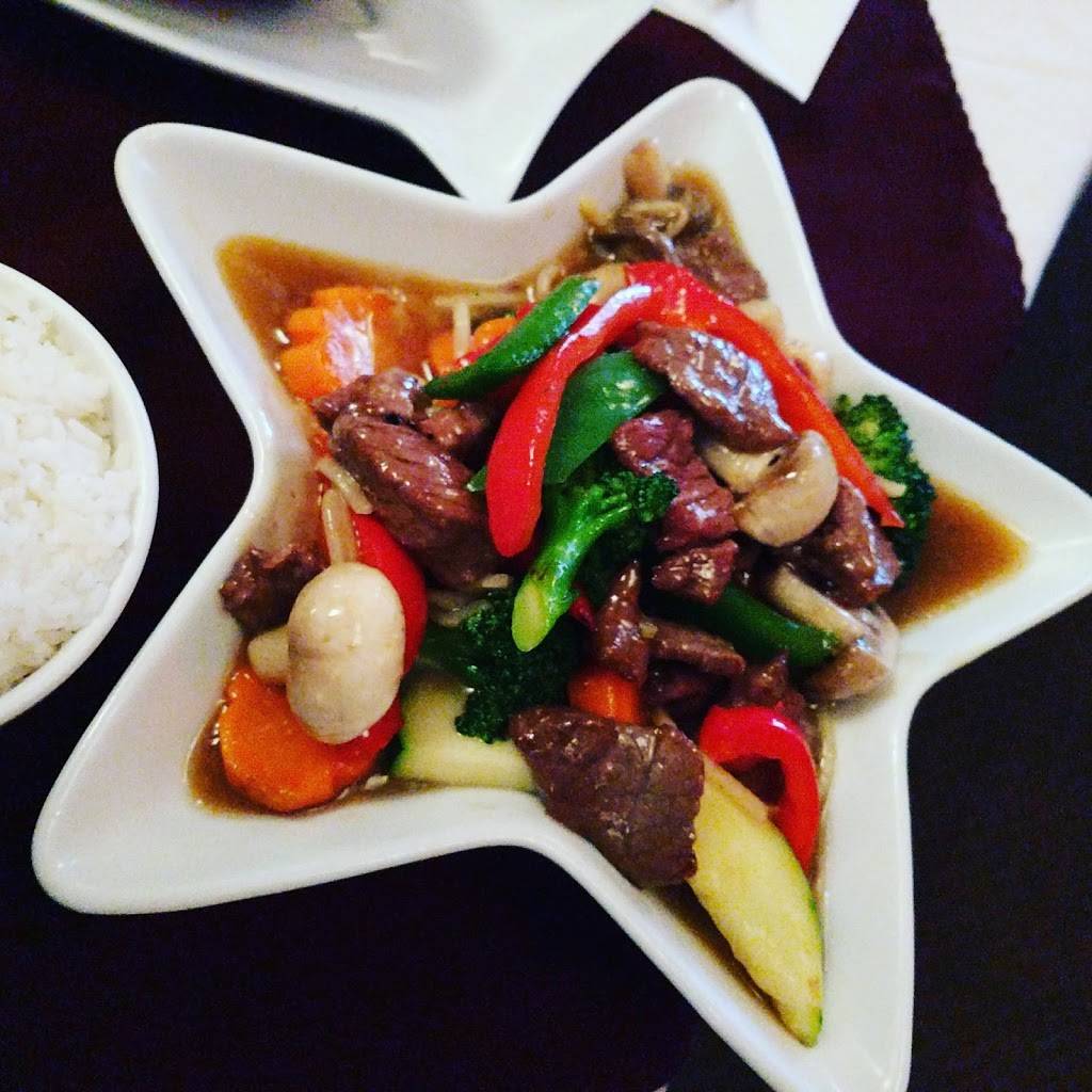 Restaurant Vietnam | restaurant | 992 Rue Des Cascades O, Saint-Hyacinthe, QC J2S 3G4, Canada | 4507738101 OR +1 450-773-8101