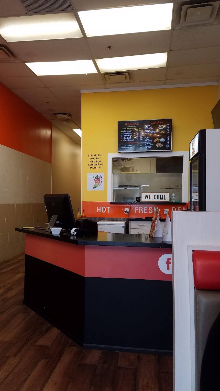 Chick Fiesta | restaurant | 5955 Latimer Dr, Mississauga, ON L5V 0B7, Canada | 9059975200 OR +1 905-997-5200