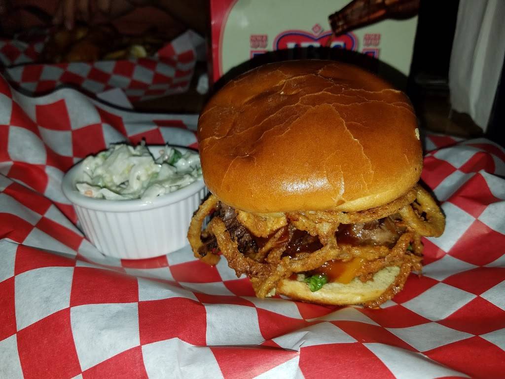 Patriots Grill | restaurant | 7313 Main St, Gloucester, VA 23061, USA | 8048249703 OR +1 804-824-9703