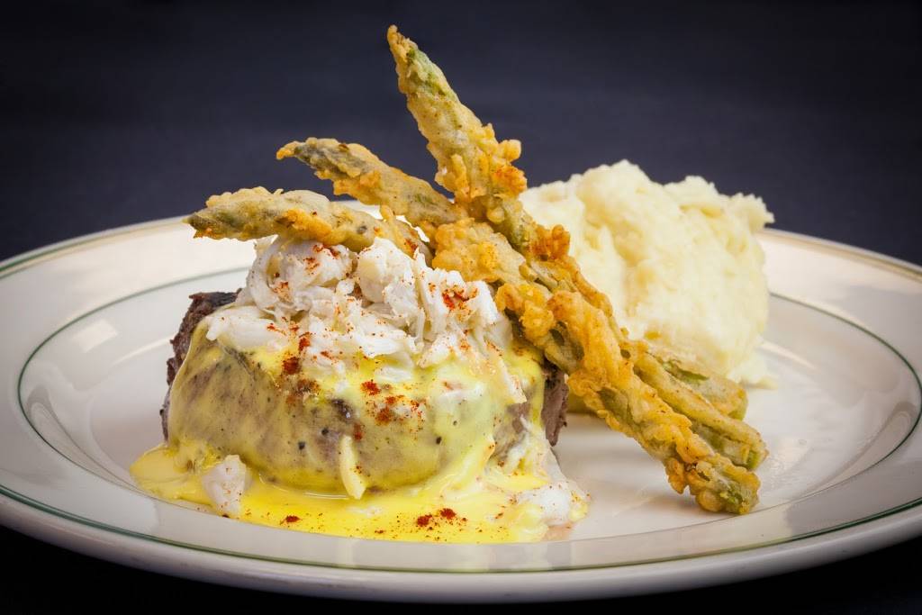 Cleveland Chop | restaurant | 824 West Saint Clair Avenue, Cleveland, OH 44113, USA | 2166962467 OR +1 216-696-2467