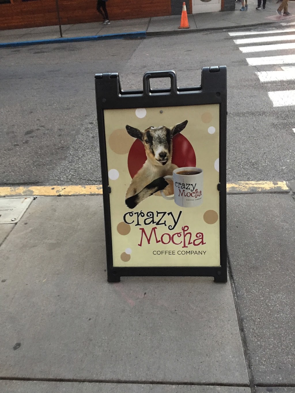Crazy Mocha Coffee Co | cafe | 207 Oakland Ave, Pittsburgh, PA 15213, USA | 4124326267 OR +1 412-432-6267