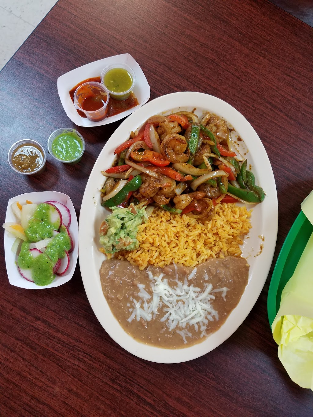 Taqueria Las Palomas | restaurant | 13036 SE Stark St, Portland, OR 97233, USA | 5037544391 OR +1 503-754-4391