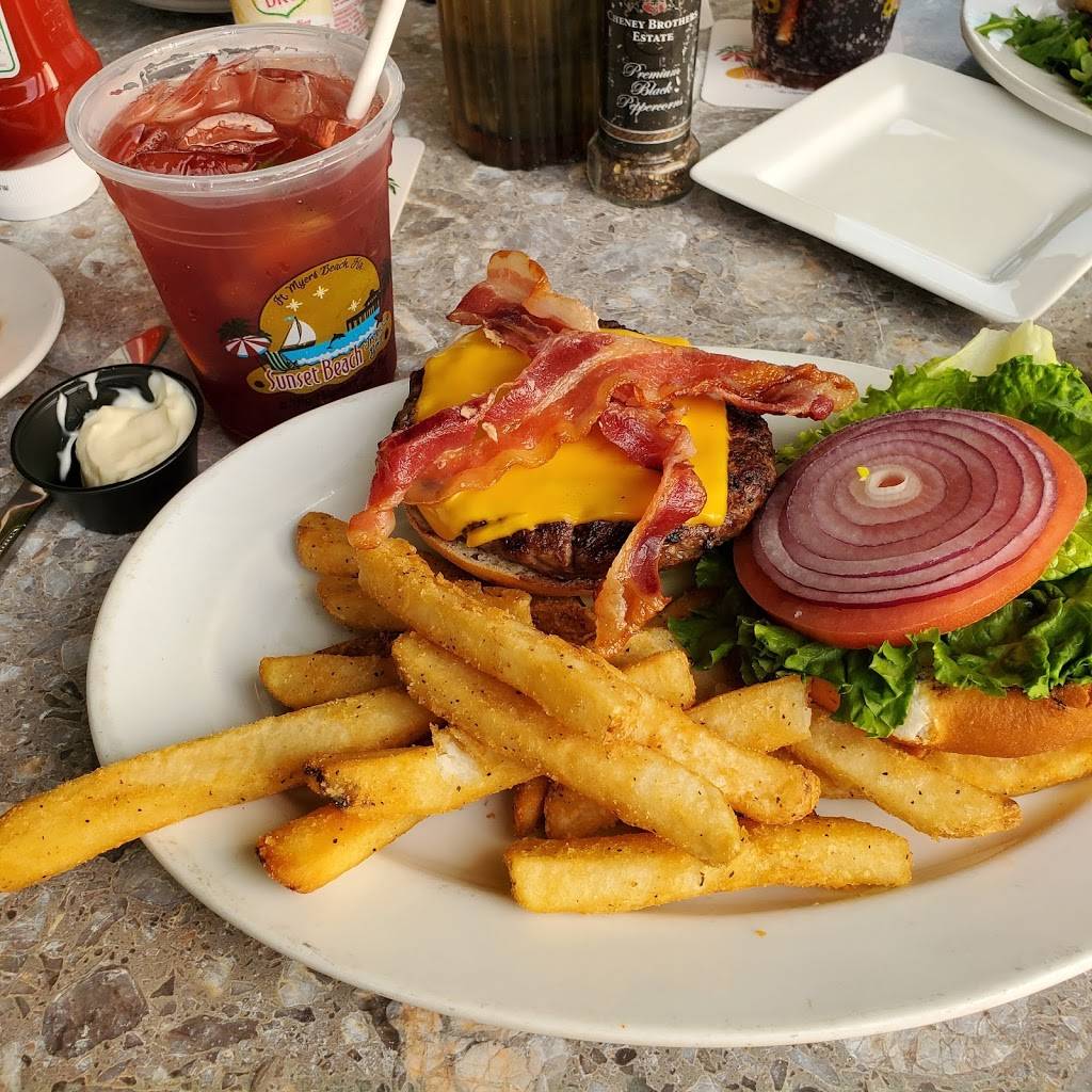 Sunset Beach Tropical Grill and The Playmore Tiki Bar | restaurant | 1028 Estero Blvd, Fort Myers Beach, FL 33931, USA | 2394631028 OR +1 239-463-1028