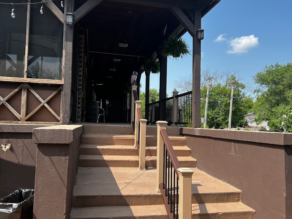 Coachs Corner of Willow Springs | restaurant | 8300 S Wolf Rd, Willow Springs, IL 60480, USA | 7083305493 OR +1 708-330-5493