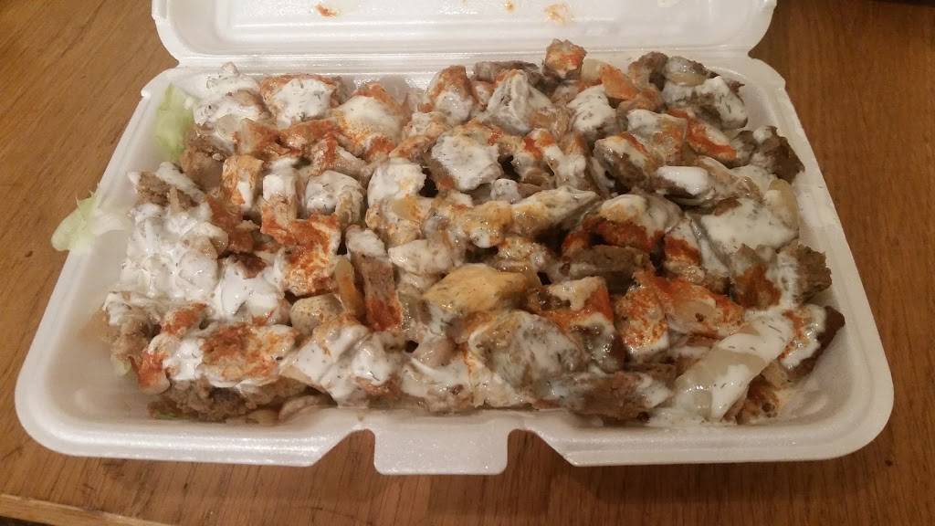 Yomnas Halal Cart | restaurant | Market Pl, Baltimore, MD 21202, USA | 4438242134 OR +1 443-824-2134