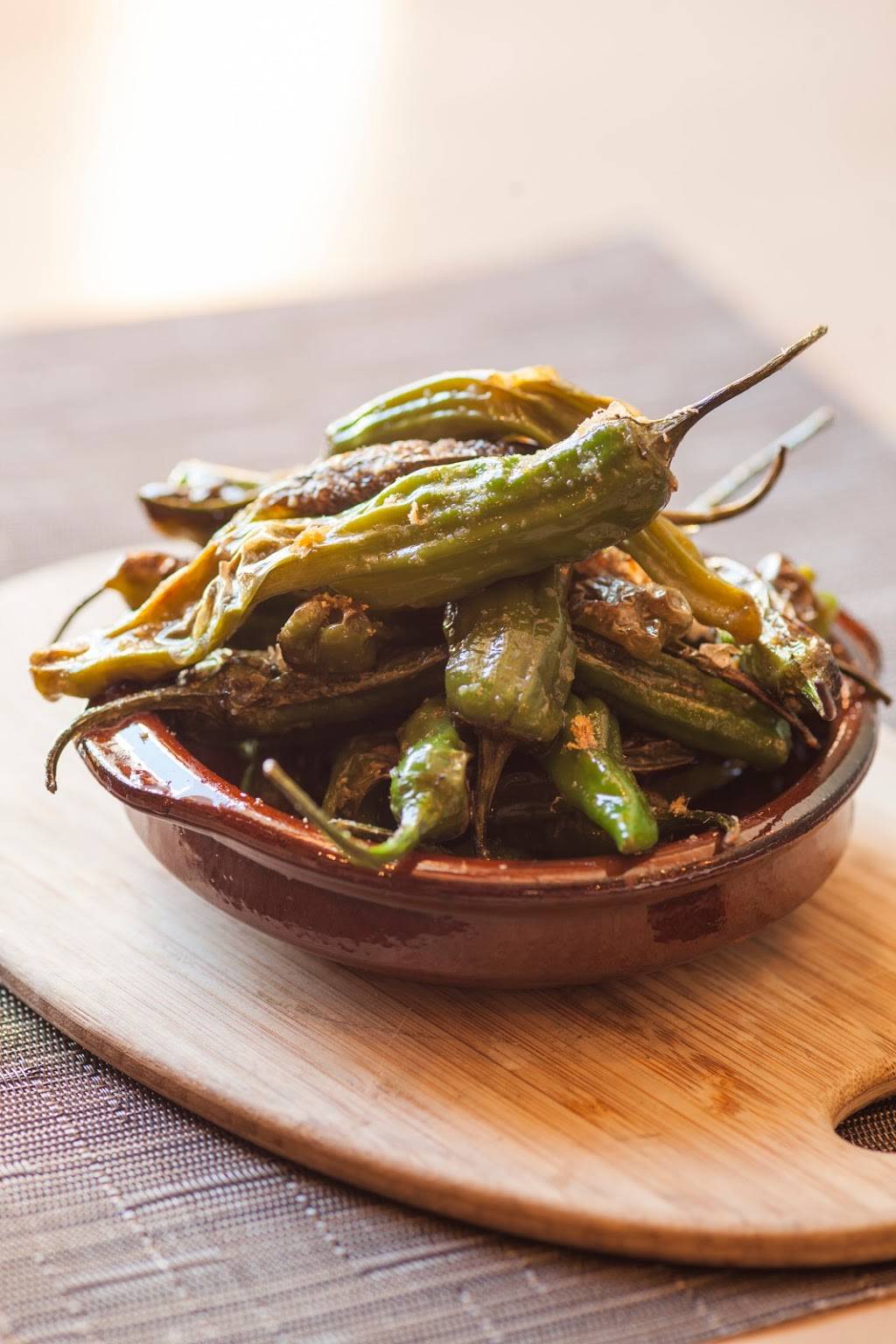 Gabi James | restaurant | 1810 S Catalina Ave, Redondo Beach, CA 90277, USA | 3105404884 OR +1 310-540-4884