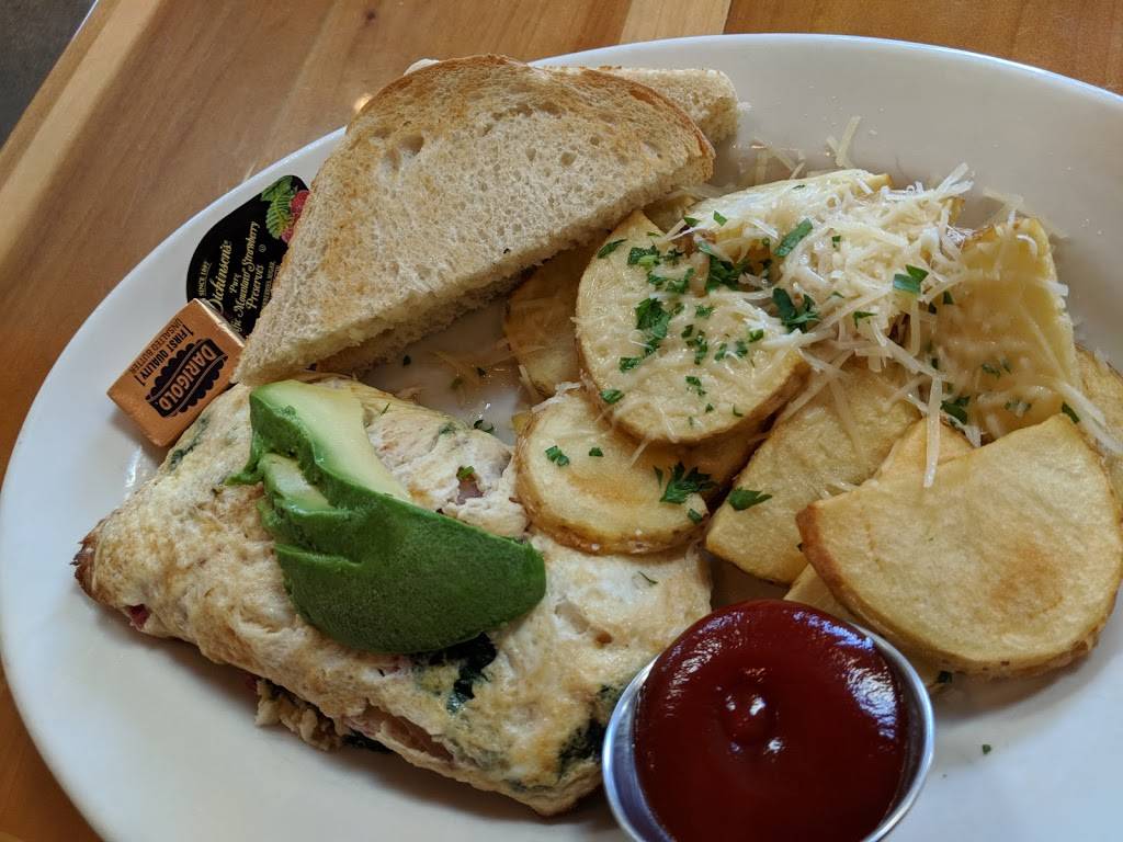 Eat Chow | restaurant | 211 62nd St, Newport Beach, CA 92663, USA | 9494237080 OR +1 949-423-7080