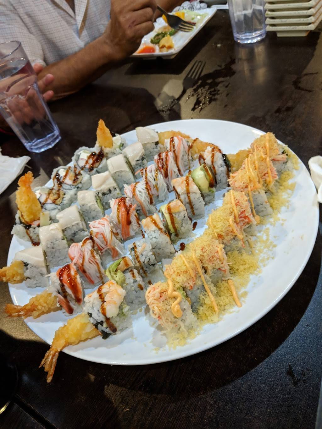 Saki II | restaurant | 11921 N Dale Mabry Hwy, Tampa, FL 33618, USA | 8139611112 OR +1 813-961-1112