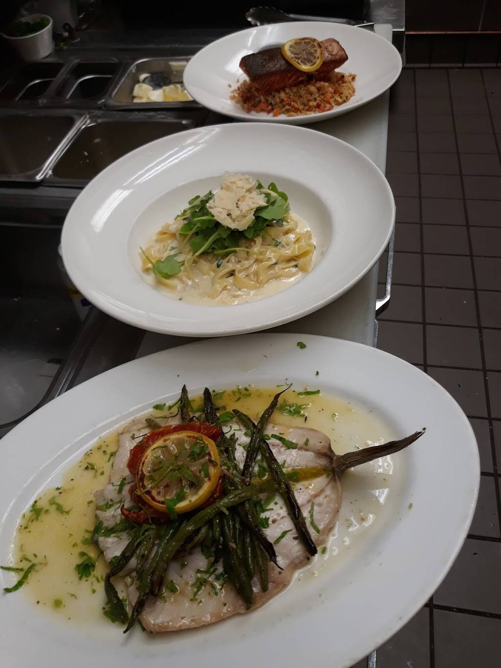 Siena | restaurant | 533 Kings Hwy, Brooklyn, NY 11223, USA | 7186765024 OR +1 718-676-5024