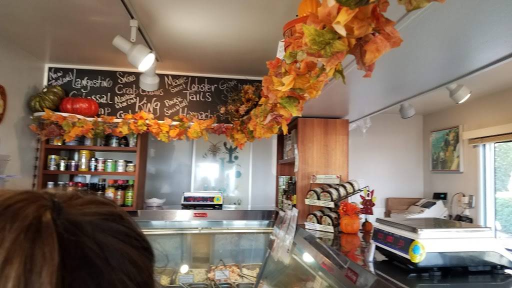 Malibu Seafood Fresh Fish Market & Patio Cafe | restaurant | 25653 Pacific Coast Hwy, Malibu, CA 90265, USA | 3104563430 OR +1 310-456-3430