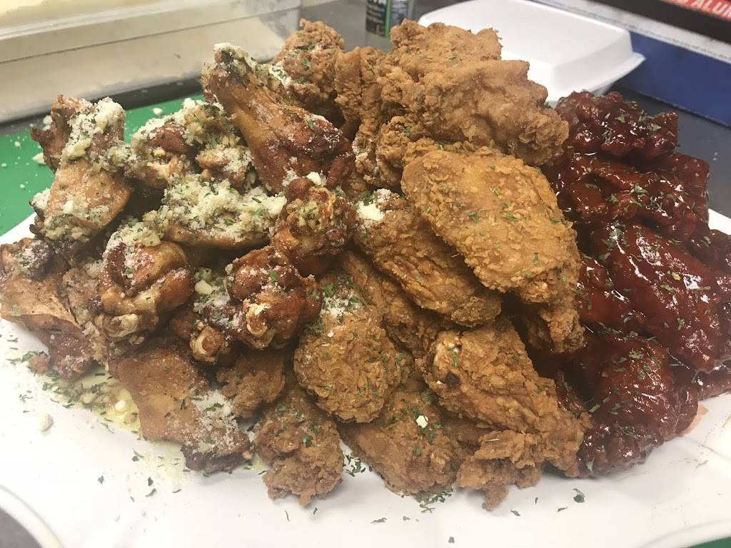 Marthas Boulevard Tavern | restaurant | 2046, 3503 Southern Blvd, Youngstown, OH 44507, USA | 3307074330 OR +1 330-707-4330